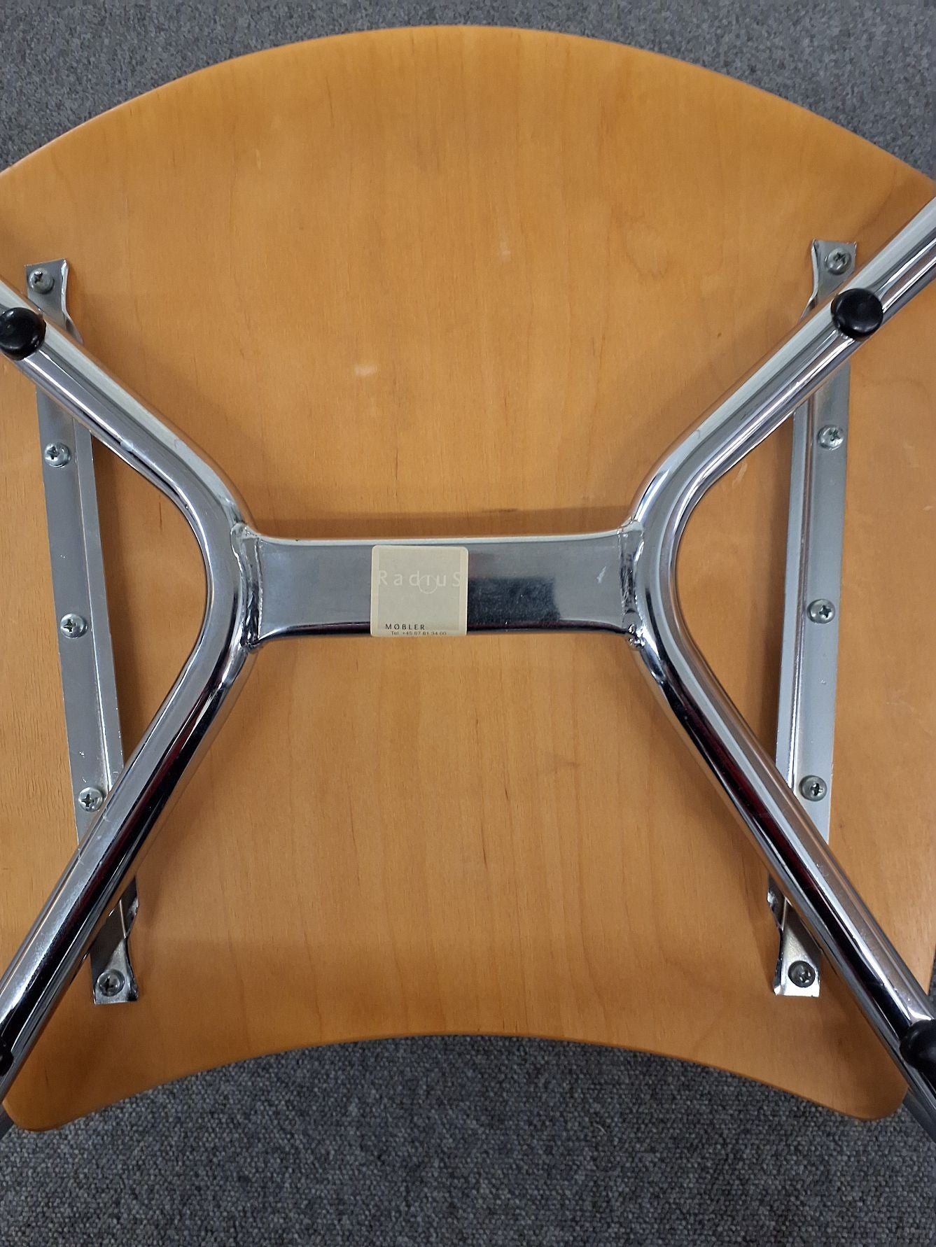 Konferencestol Radius Must - 6024